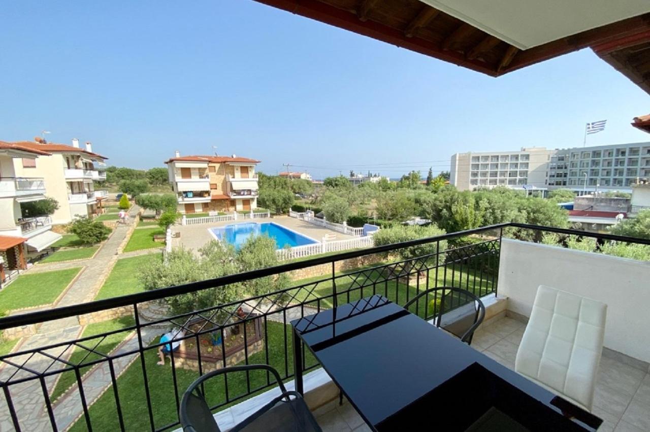 Vladi Guest House Gerakini Sithonia Luaran gambar
